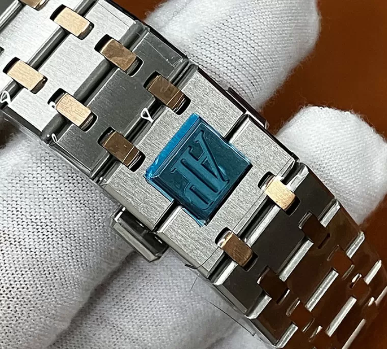 オーデマピゲ15400SR.OO.1220SR.01[3]