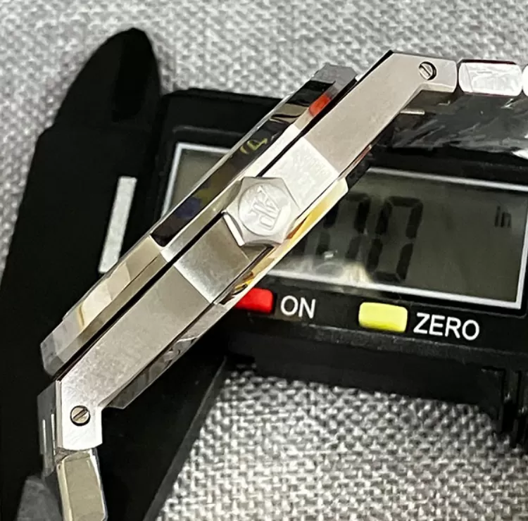 オーデマピゲ15400ST.OO.1220ST.01[3]