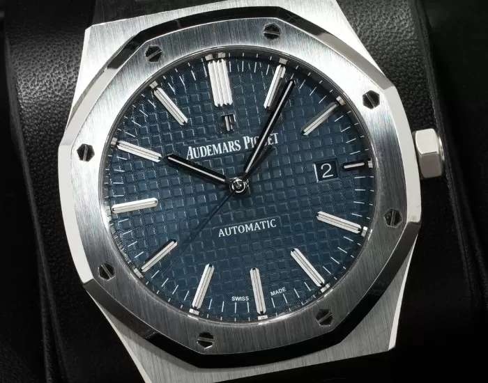 オーデマピゲ15400ST.OO.1220ST.03[1]