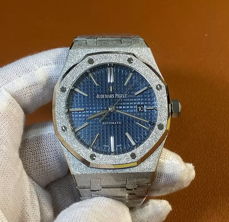 AUDEMARS PIGUETコピーブランド ロイヤルオーク 機械式  15410BC.GG.1224BC.01[好評商品][1498]