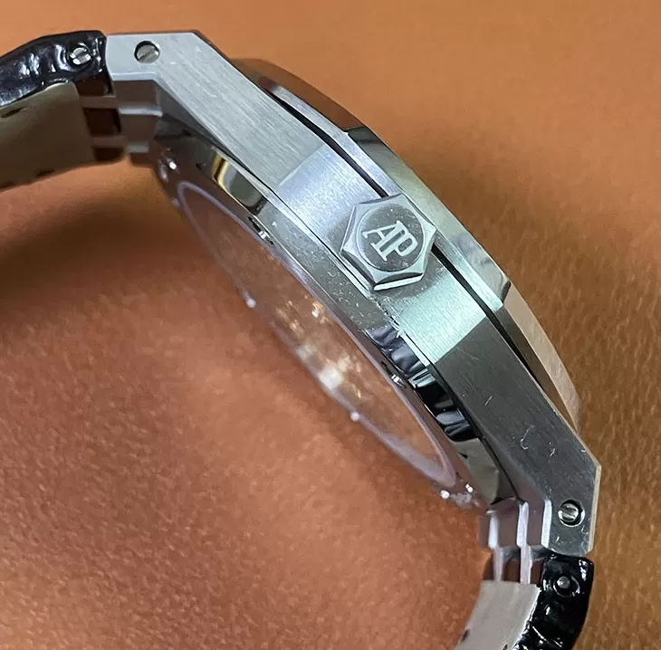 オーデマピゲ15500ST.OO.1220ST.02[2]