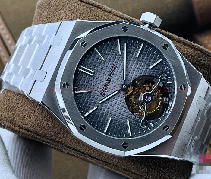 最高品質オーデマピゲ ロイヤルオーク 26522BC.OO.1220BC.01 スーパーコピートゥールビヨン[2999]