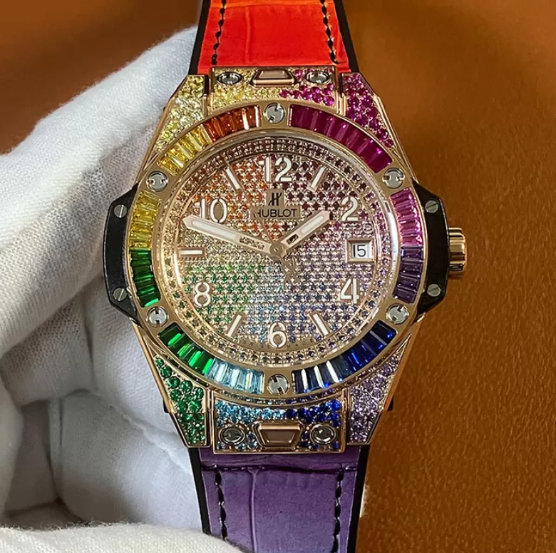キングゴールドHUBLOTブランド時計機能性良 クラシック フュージョン キングゴールド レインボー465.OX.9910.LR.0999[1305]