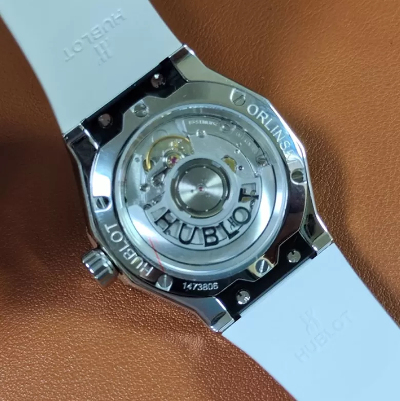 ウブロ550.NS.2200.RW.1604.ORL20[3]