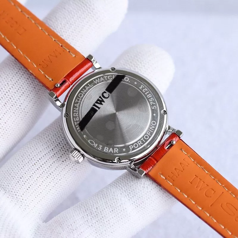 IWCiwj94065[7]