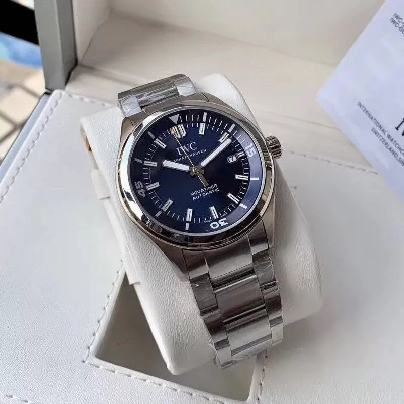 IWCiwr43703[2]
