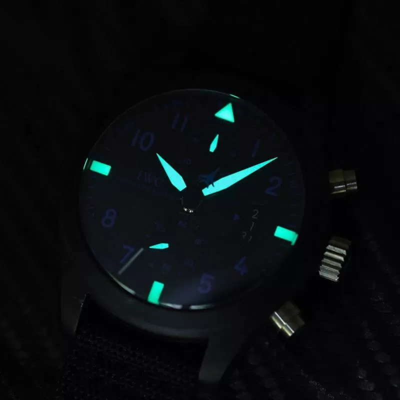 IWCiwr90549[3]