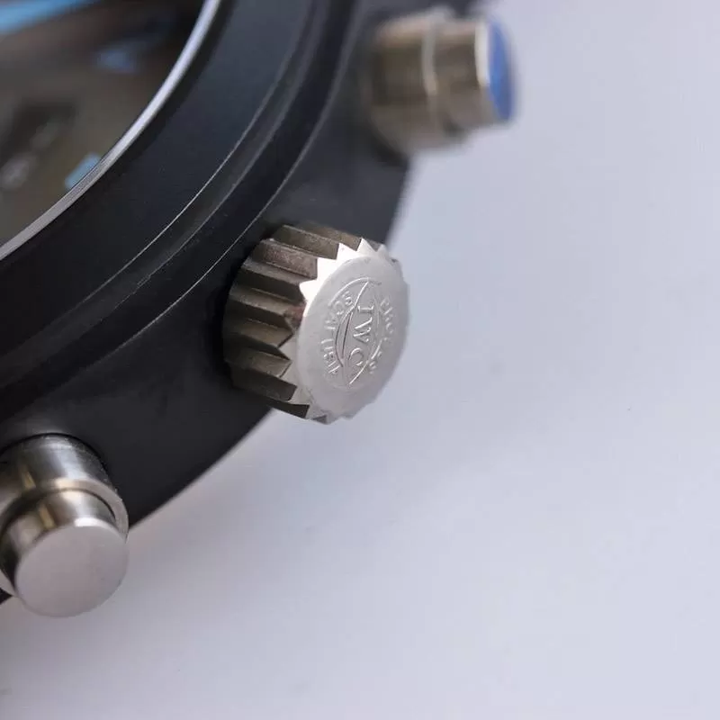 IWCiwr90549[4]