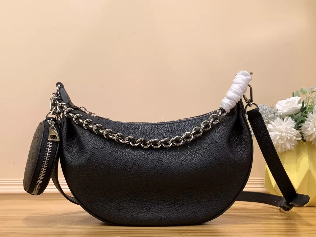 新品3色ルイヴィトンショルダーバッグコピーN級品バイア ムーンブラック M22820[8822]
