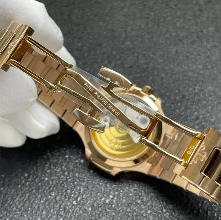 パテック フィリップ ノーチラス 時計コピー Patek Philippe 7118/1300R-001 【3K出品】[2477]